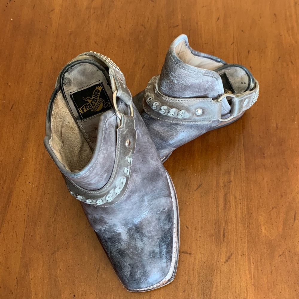 Freebird Train booties